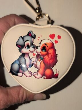 Heart-Shaped Cream Puppy Kiss Keychain Jewelry Case